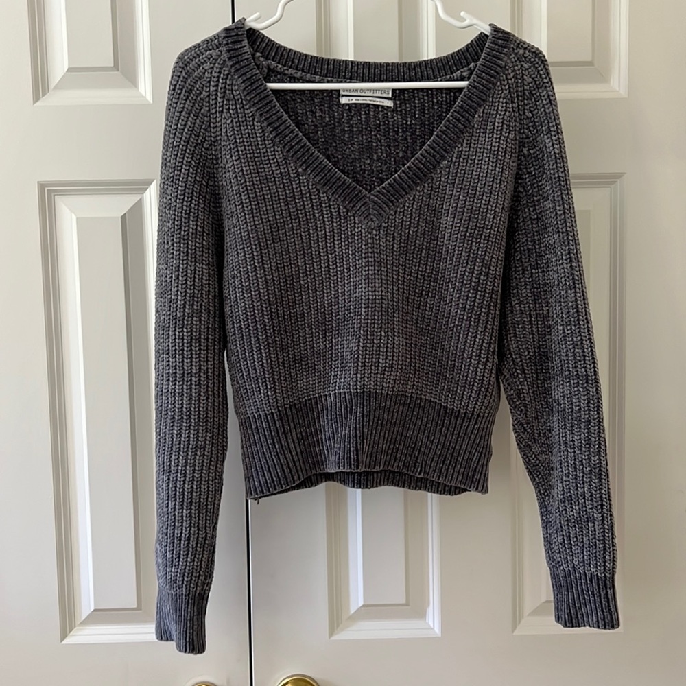 Urban Outfitters grey cropped chenille sweater